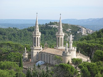 Sur la route de l'Abbaye de Frigolet