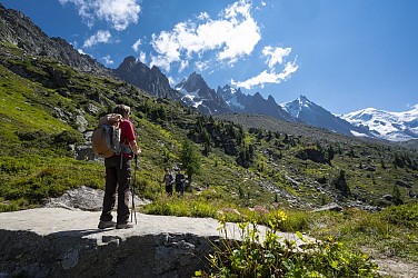 Aiguilles de Chamonix hiking trail