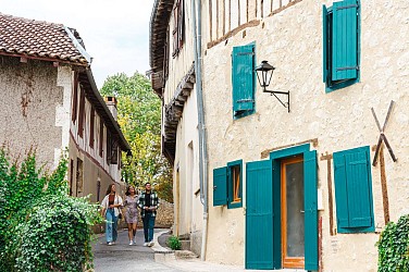 Castelnau-Barbarens : Chemin de Saint-Guiraud