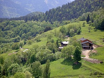 La Faverge: mountain pastures and woodland