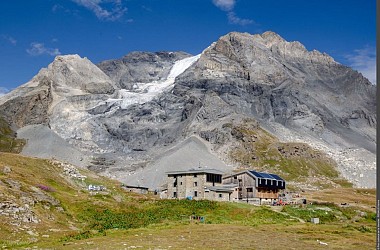 Tour of the Aiguille de la Vanoise and Col de la Vanoise from Pralognan-la-Vanoise