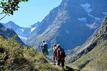 Hiking - Refuge et vallon de la Lavey