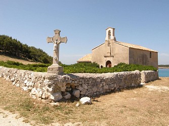 In the footsteps of Marie-Madeleine - From Martigues to Carry-le-Rouet