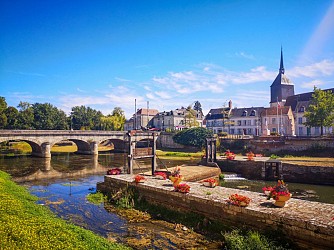 De ville en île, balade à travers les âges