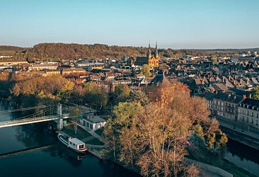 Deux histoires pour une ville