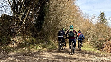 DECOUVERTE DES HAMEAUX DE LA VALLEE DE L'ARBAS N°23