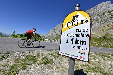 Aller cyclo : Col de la Colombière versant sud