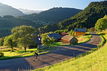 Cycling route: Col de l'Encrenaz