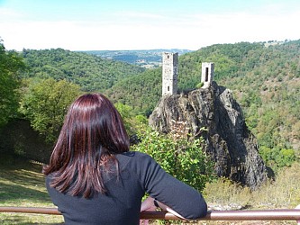 Villages de caractère / les joyaux du Moyen-âge