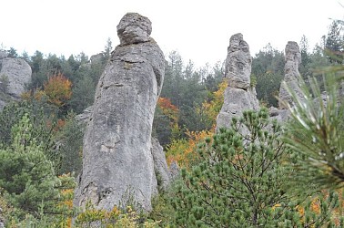 La Chadenède, sentier des moines