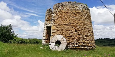 L'Agriculture & Les Métiers Anciens à Plavilla
