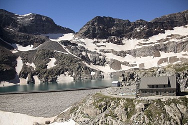 LES CHEMINS DE LA LIBERTÉ (OPUS N°3) : DES GRANGES D'ASTAU AU REFUGE DU PORTILLON