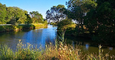 CANAL DE LUNEL ET BERGES DU DARDAILLON - SITE VTT-FFC PAYS DE LUNEL