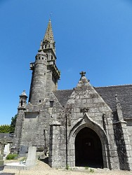 Berrien : le Tro Ker (balade du bourg)