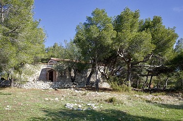Notre Dame du Rouet par la Plaine