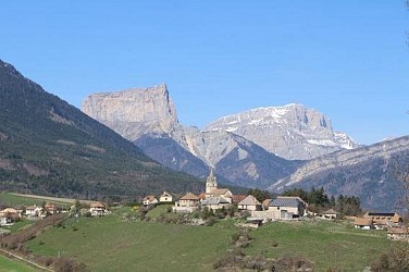 Tour de Platary (Base VTT Trièves N°22)