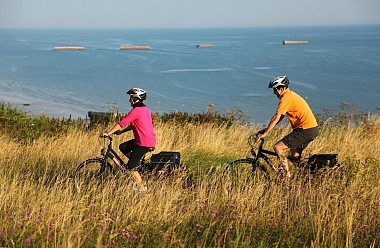 La Vélomaritime : d'Arromanches à Port-en-Bessin