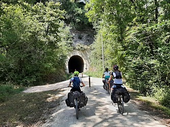 DESTINATION LA VOIE VERTE EN PYRENEES CATHARES