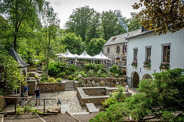 Le tour des sources et fontaines à bicyclette