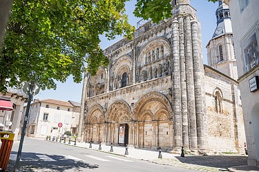 Sentier Les Trois Saints