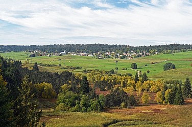 The belvederes and the peat bog of Nanchez - Prénovel