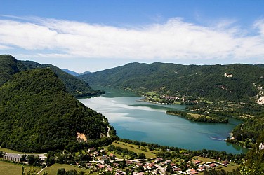 Hike around la Barme