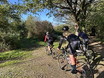 Circuit FFCT Boucle des châteaux CPA Lathus