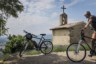 Des vignobles de Tain aux Roches-qui-dansent