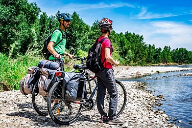 Via Allier (V70) - La Véloroute de l'Auvergne - A vélo le long de la rivière Allier de Nevers à Langogne
