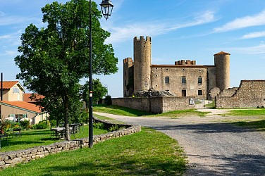 Le Château d'Essalois - PR 10