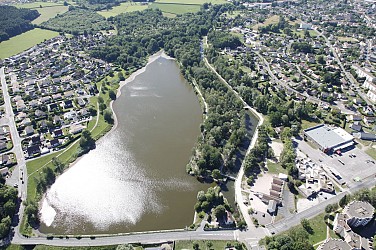 Sur les traces d'un passé entre terre et eau