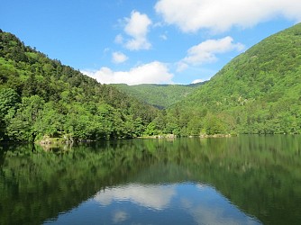 Hiking : The circus of Lake Alfeld