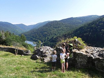 Balades en famille « Les ruines du château de Wildenstein, circuit du Schlossberg »