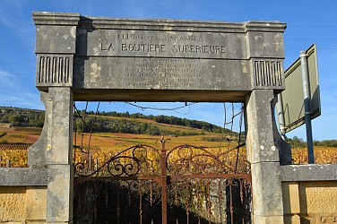 randonnée dans la vallée des Maranges
