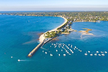 Autour de la pointe du Cap-Coz