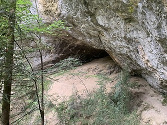 Randonnée - La grotte du Lordon