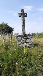 La Croix du Cayre