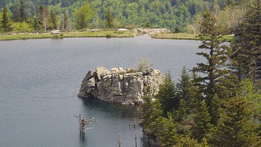 N°4- l'étang de Fage Belle depuis la station des Monts d'Olmes