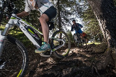 La Queyrassine on mountain bike