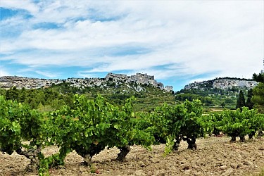 LES BAUX DE PROVENCE - The Baumayrane ridges