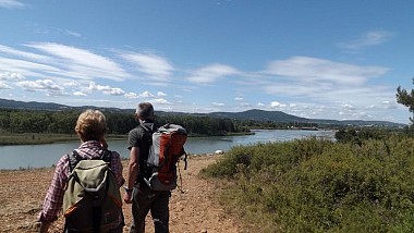 Between the scrubland and the Durance river