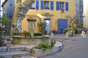 NÉOULES - À la découverte du village