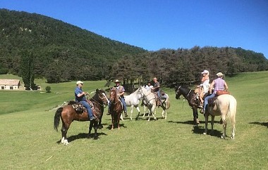 PEYROULES - La route Napoléon à Cheval