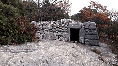 The Aiguiers (cistern from rock) of St-Saturnin-lès-Apt