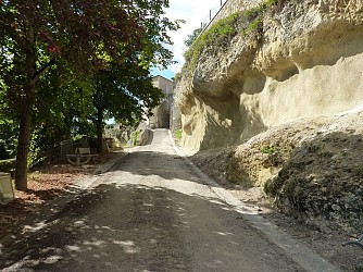 LE CHEMIN DES QUINZE-VENTS - PR 32 - Valence-sur-Baïse