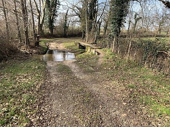 Sentier du château de Beauvoir