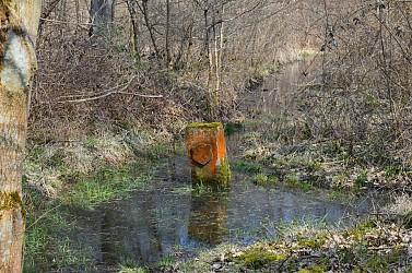 Hiking trail Path of borders