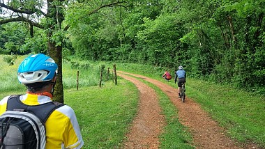 MTB-VTC circuit n°21 (red) Cheminées Sarrasines & Etangs bressans