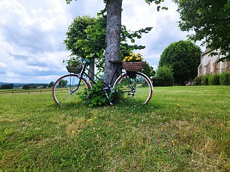 Entre croix et bocages