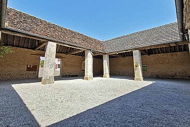 CIRCUIT DE DECOUVERTE DE MONTSAUGEON, PETITE CITE DE CARACTERE